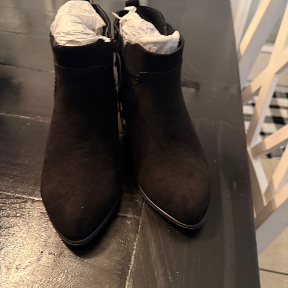 Elegant Black Ankle Booties